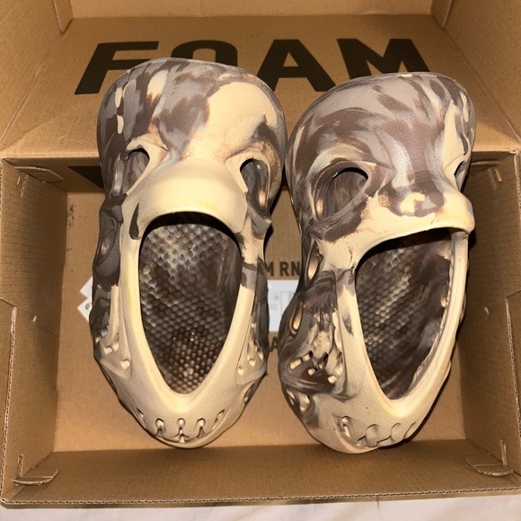 Shoes Foam Runners Poshmark
